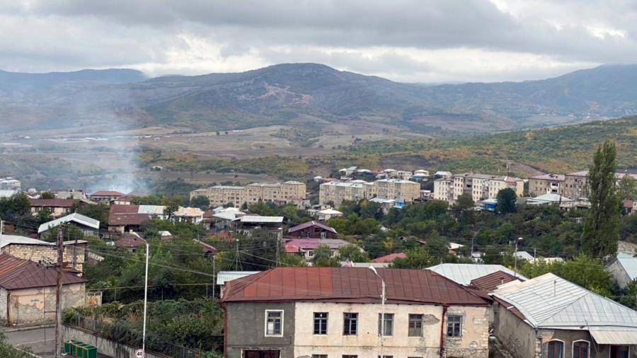 Генсек НАТО призвал стороны конфликта в Карабахе к переговорам