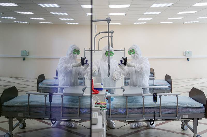 В России за сутки выявили 11615 заболевших коронавирусом