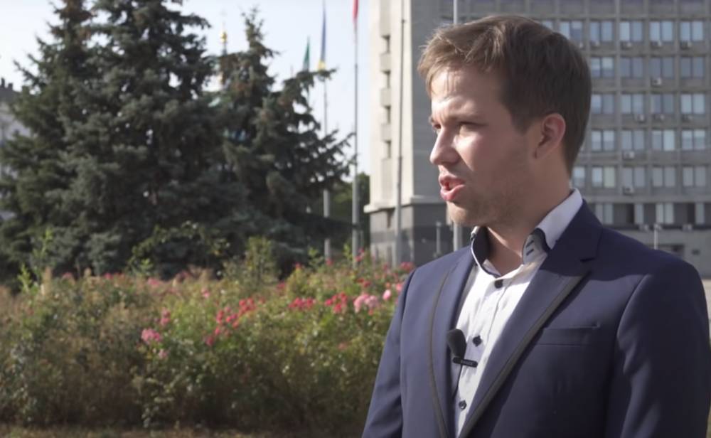 "Буду воровать, людей обманывать я умею": в Украине появился самый честный кандидат в мэры, видео