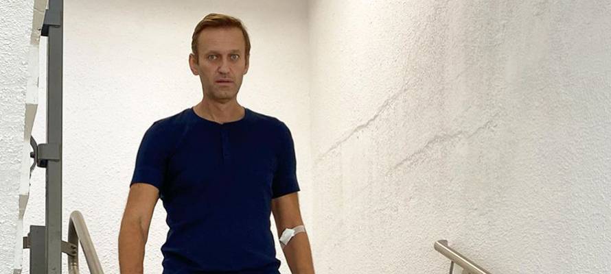 Стало известно, во сколько обошлось лечение Навального в Германии