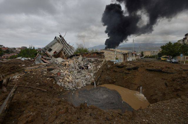 За прошедшие сутки в Нагорном Карабахе погибли 40 человек