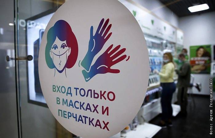 В Москве посетителей трех ТЦ оштрафуют за отсутствие масок