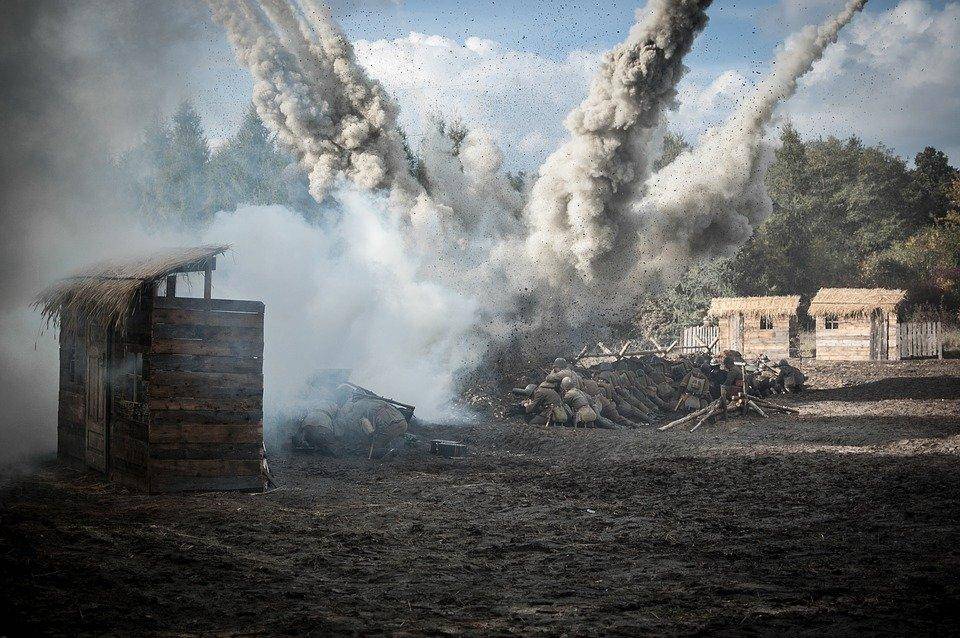 Армия Нагорного Карабаха уничтожила базу горючих материалов Азербайджана