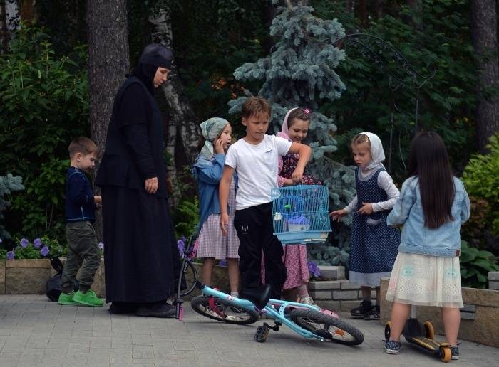 СК возбудил дело об истязании детей в Среднеуральском женском монастыре