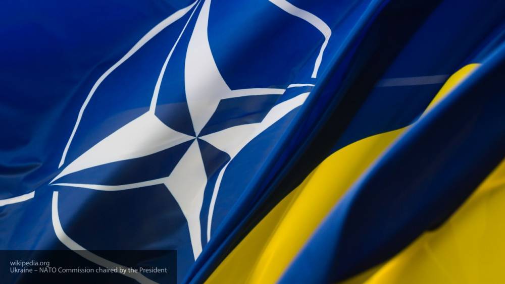 Генерал РФ оценил возможные последствия создания баз НАТО на Украине