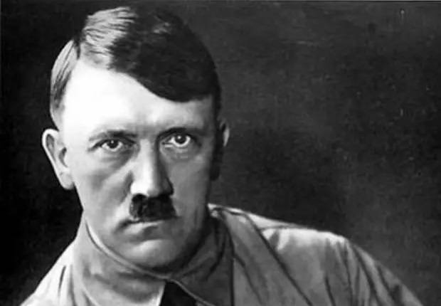 Гитлер умер в 1938 году: что рассказал двойник фюрера