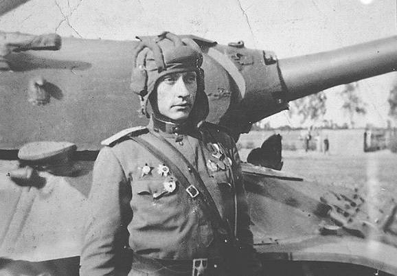 Зиновий Колобанов: за что лучшего советского танкиста посадили после Зимней войны