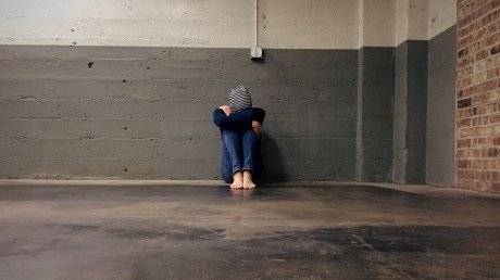 Более 10 000 жителей области страдают психическими расстройствами