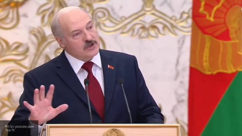 Лукашенко выступил против сравнения событий Белоруссии и Киргизии