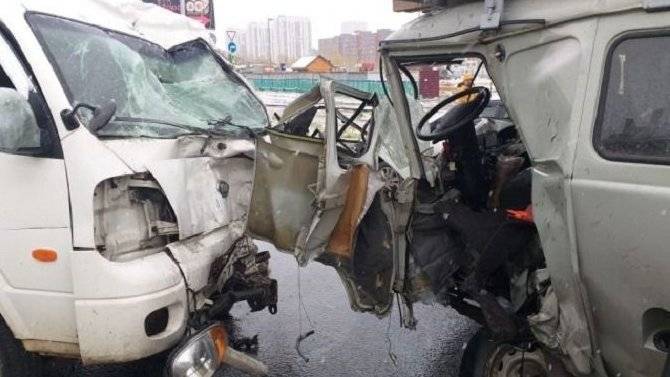 Водитель иномарки погиб в ДТП в Новосибирске