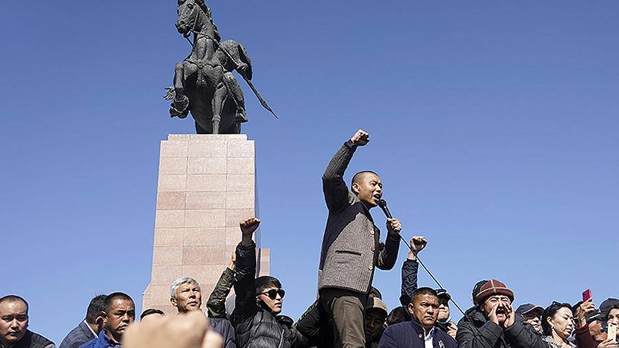 Совбез России отметил важность предотвращения скатывания Киргизии к хаосу