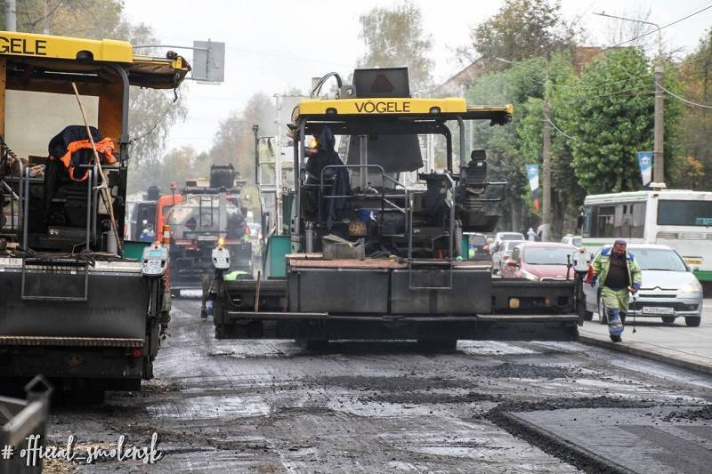 Как продвигается ремонт улиц Фрунзе и 12 лет Октября в Смоленске