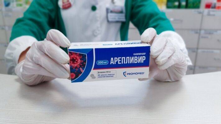 Мало и дорого: можно ли найти лекарства от COVID-19 в аптеках Петербурга
