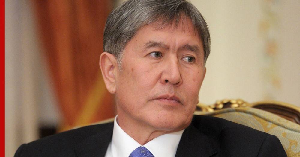 Неизвестные обстреляли автомобиль бывшего президента Киргизии: видео