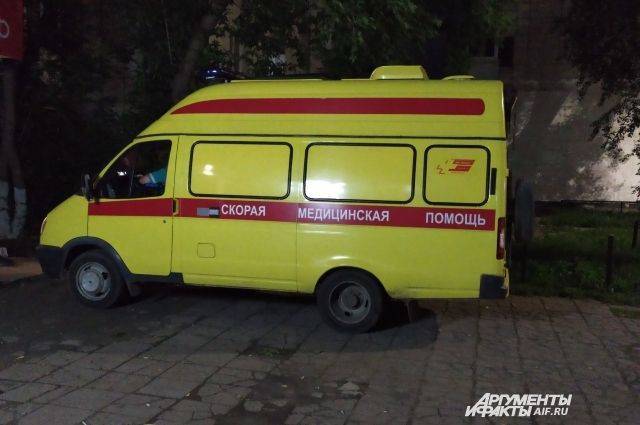 В Ростове пожилой мужчина разбился, выпав из окна больницы