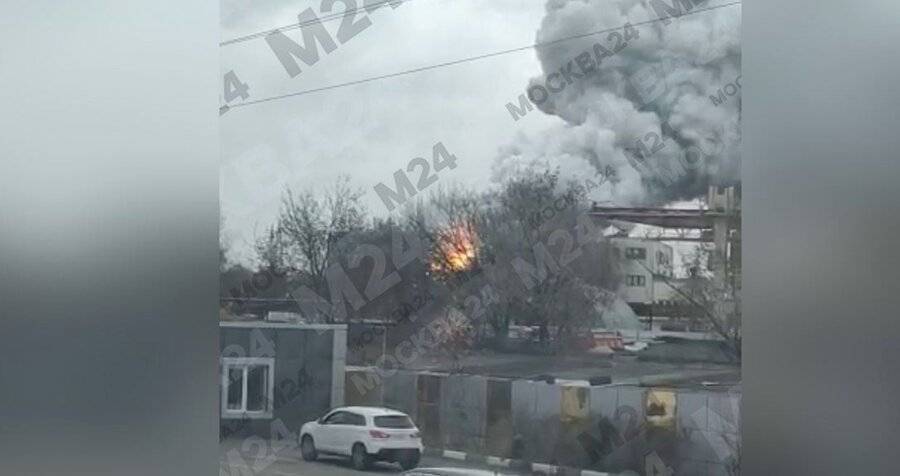 Пожар произошел на складе на юго-востоке Москвы