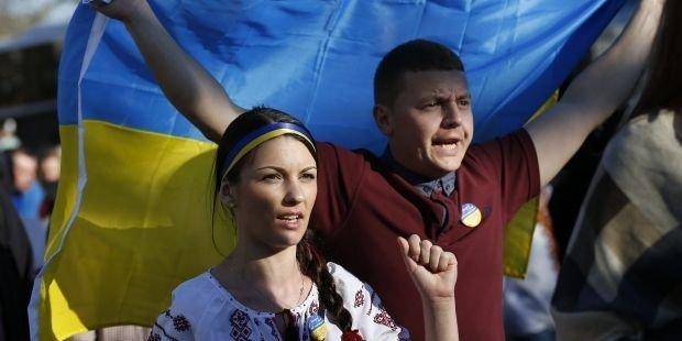 Больше 65% украинцев уверены, что Украина движется в неправильном направлении — соцопрос
