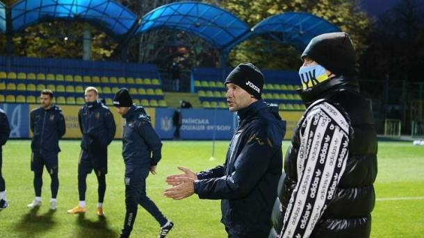 Если будут проблемы, - звоните Усику: Шевченко обратился к футболистам сборной Украины