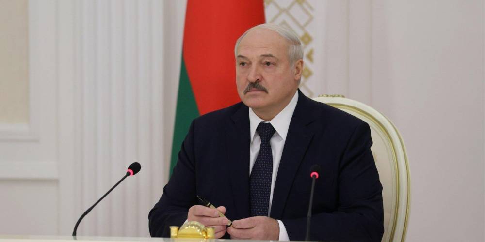 «Шутить мы не будем». В Беларуси закроют частные предприятия, если они не создадут профсоюзы — Лукашенко