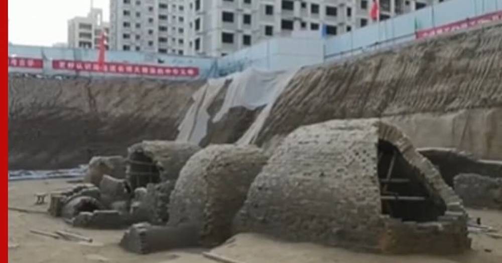 В китайском городе строители сделали необычную находку: видео