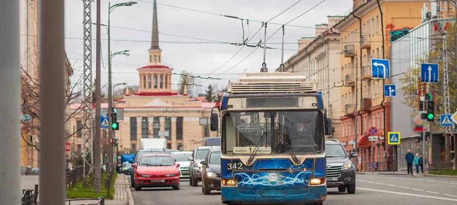 В Петрозаводске временно изменится стоимость проезда в троллейбусах