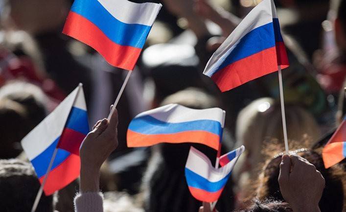 Гордон: отказ Турчинова защищать Крым от «российской агрессии» – это госизмена