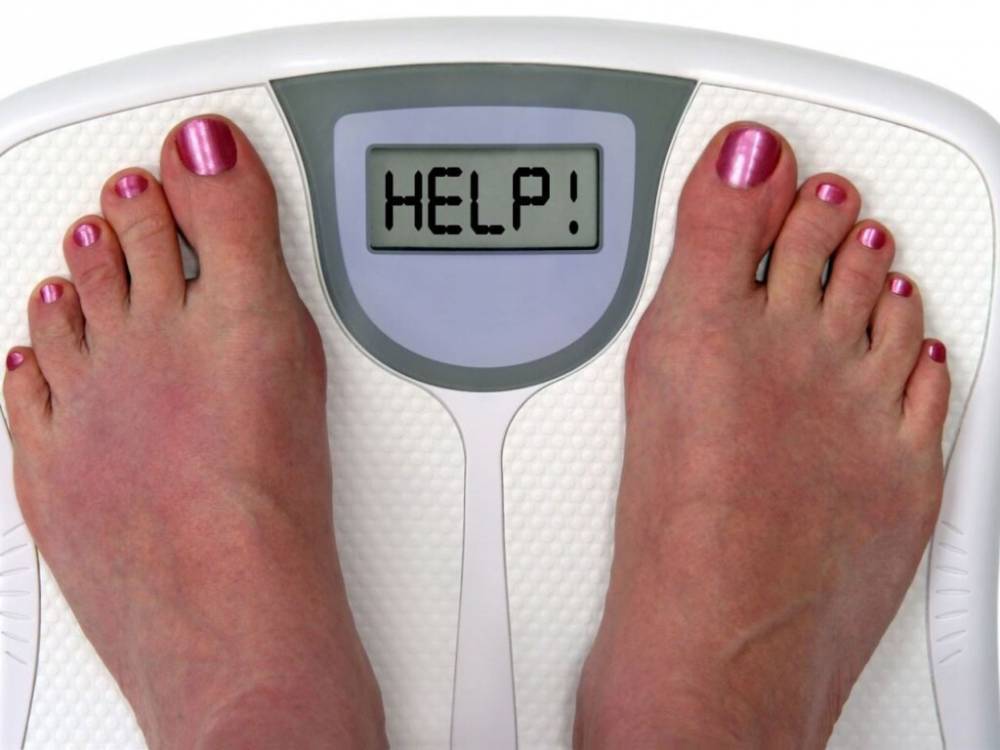 Американские диетологи назвали десять самых вредных пищевых привычек у женщин