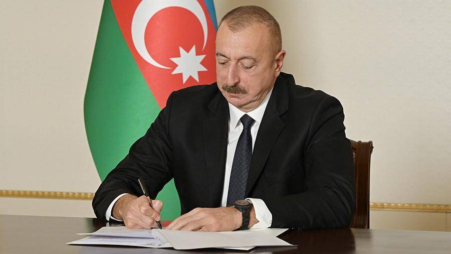 Алиев объявил о победе Азербайджана в войне в Карабахе