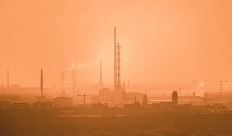 Оранжевое небо и черные легкие: почему чистый воздух в России только в проектах