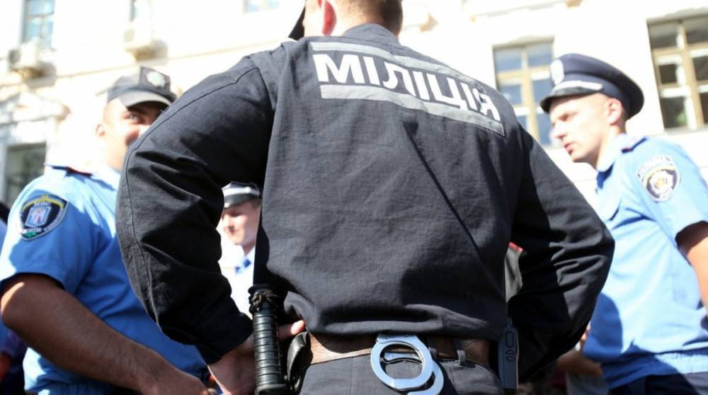 В полиции Киева до сих пор работает "милиционер Майдана": теперь его будут судить