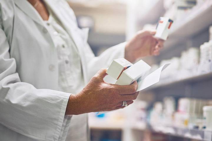 В Чувашии из аптек пропадают антибиотики и противовирусные препараты
