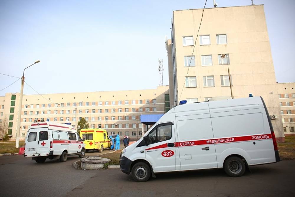В Кемерово сотрудники ковидного госпиталя хотели выписать домой пациентку в коме
