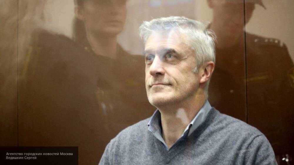 Суд Москвы рассмотрит дело о растрате в отношении Майкла Калви