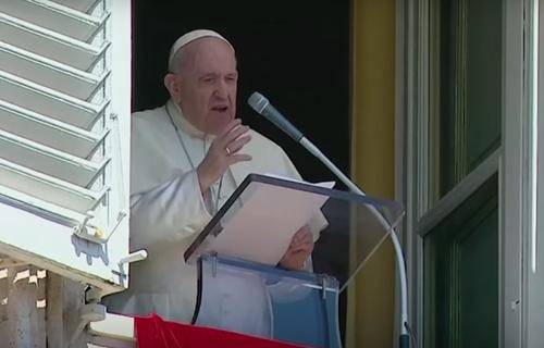 Папа Римский предлагает бесплатные covid-тесты для бездомных