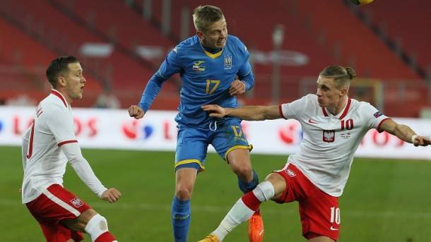 Зинченко заявил о несправедливом результате матча Польша - Украина