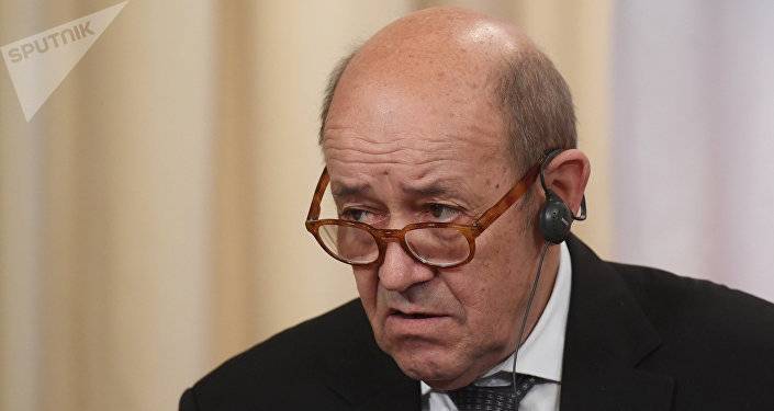 Глава МИД Франции сообщил о проведении переговоров по Карабаху в Москве и Нью-Йорке