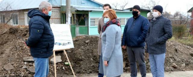 Мэр Рязани проверила ремонт дороги на улице Коняева