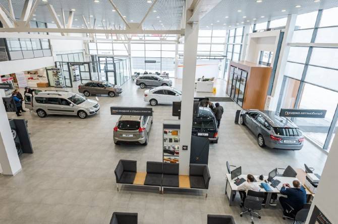 АВТОВАЗ ожидает снижения продаж новых автомобилей в России