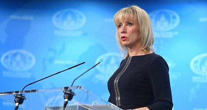Захарова: Литва запрещает российский телеканал под надуманным предлогом