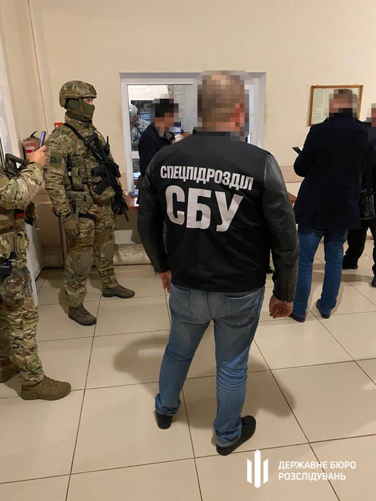 В Одессе ГБР поймало на взятке полицейского начальника