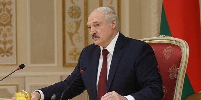 Лукашенко о протестах в Беларуси: Никакой революцией здесь не пахнет, потому что просто нет революционеров