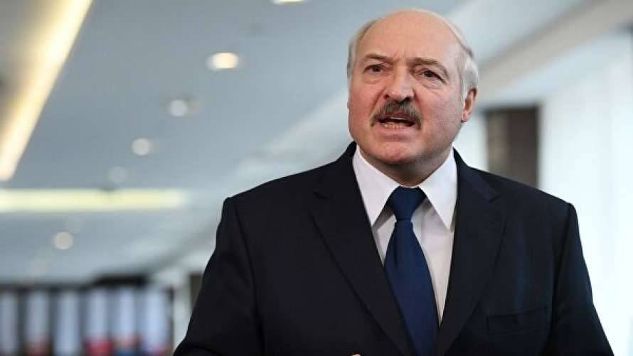 Лукашенко призвал не делать политику на убийстве силовиками оппозиционера