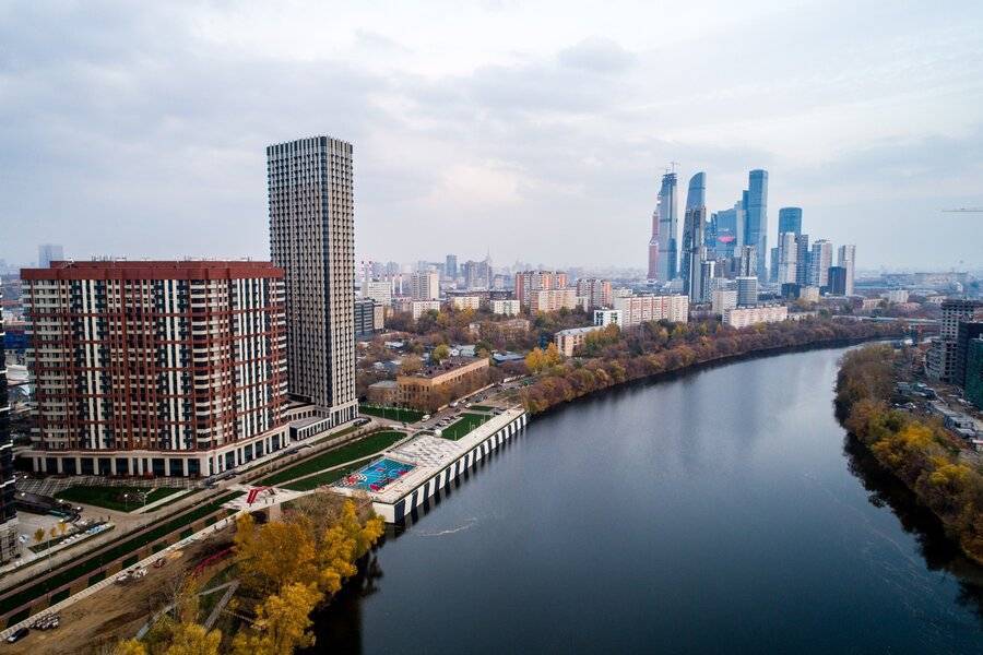 В Москве реконструируют Шелепихинскую и Карамышевскую набережные