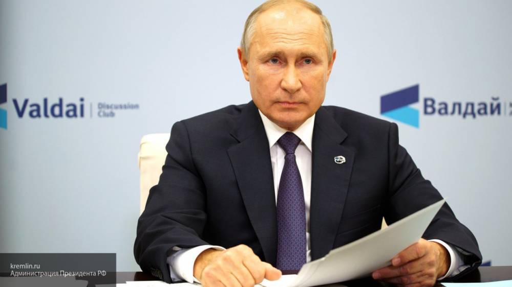 Путин: выход США из ДРСМД увеличивает риски в военно-политической области