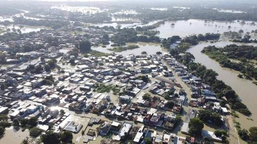 В Мексике от последствий наводнений пострадали более 238 тысяч человек