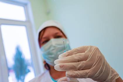 ВОЗ рассказала о неспособности вакцины остановить пандемию коронавируса