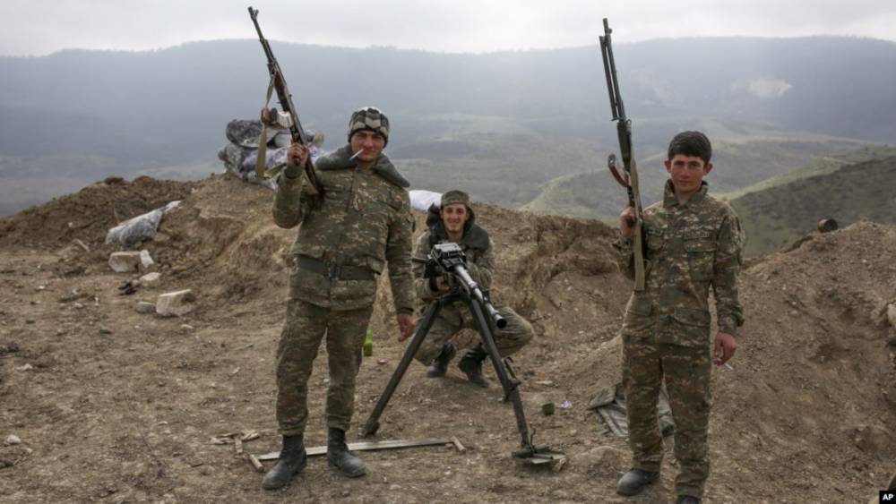 В Армении прогнозируют продолжение боев за Карабах: "Это лишь перемирие, а не мирное соглашение"