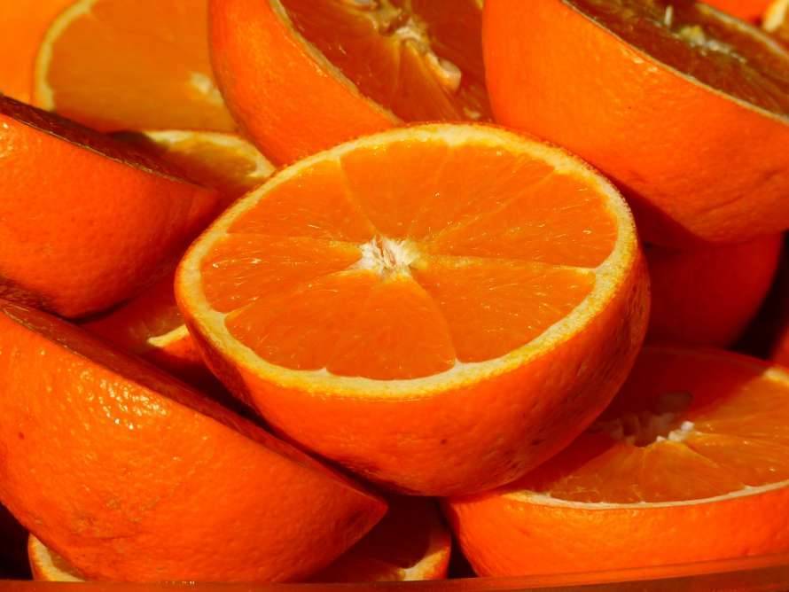 Медики назвали зимние фрукты, помогающие защитить легкие