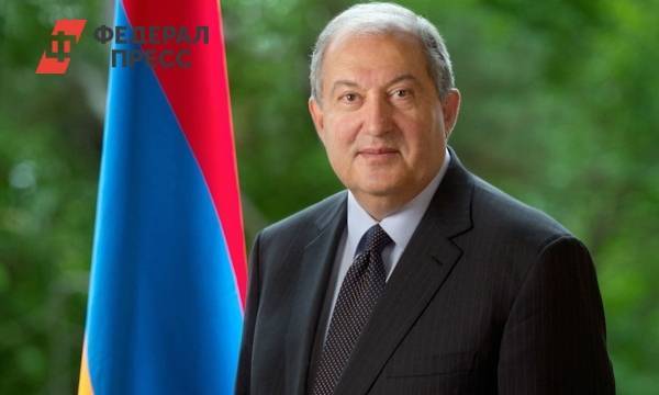 Президент Армении отправил в отставку главу МИД