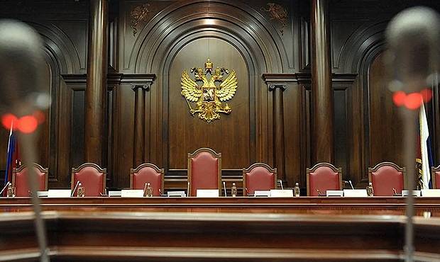 Российские власти решили упразднить конституционные суды в регионах